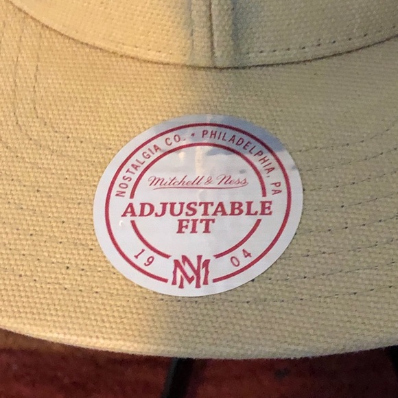 Nostalgia Co. Mitchell & Ness Baseball Cap - Picture 2 of 8
